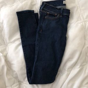 dark washed abercrombie jeans